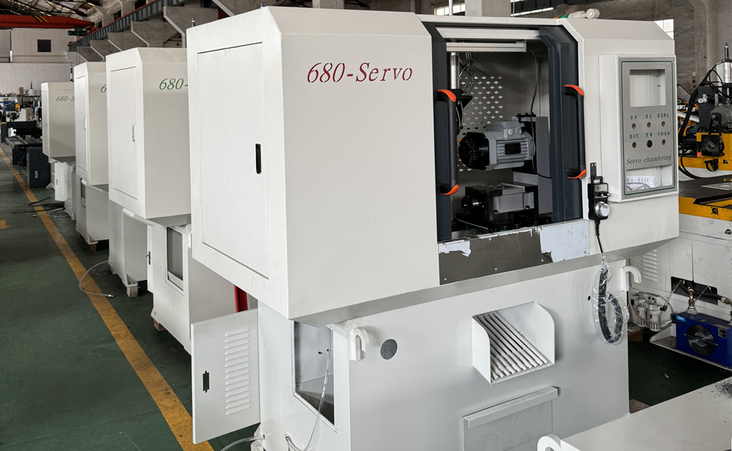 Sraith DEF680CNC Luas Fast Servo Meaisín Chamfering Tube Ceann Dúbailte