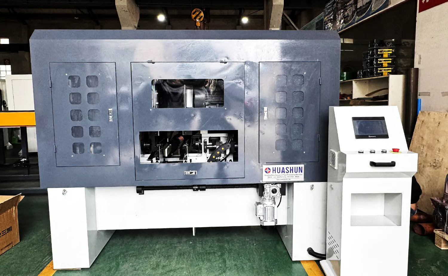 Sraith DEF80CNC Meaisín Chamfering Tube Servo Ardchobhsaíocht